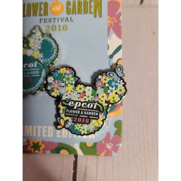 Disney 2016 Flower & Garden Festival PINS Mickey & Minnie Ears LE 1000 - Picture 2 of 4